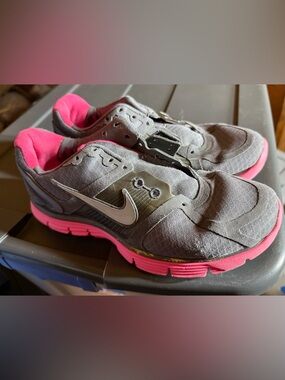 Nike Lunarglide Gray and Hot Pink Trainer Sneakers
